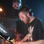 Alex Smoke - List pictures