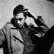 R. Star - List pictures