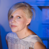 Tanya Donelly - List pictures