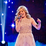 Becky Hill - List pictures