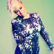 Emeli Sande - List pictures