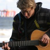 Ben Howard - List pictures