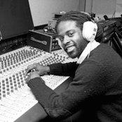 Adrian Younge - List pictures