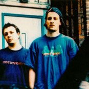 Eins Zwo - List pictures