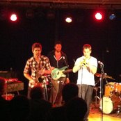 Kneebody - List pictures