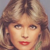 Lena Valeitis - List pictures