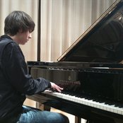 Luca Sestak - List pictures