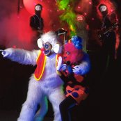 Residents - List pictures