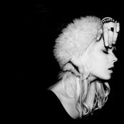 Amanda Jenssen - List pictures