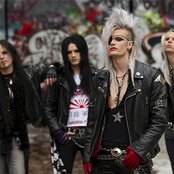 Crashdiet - List pictures