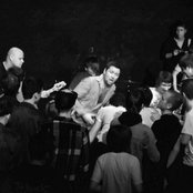 Ricochet - List pictures