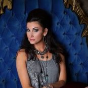 Danielle Peck - List pictures