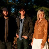 Drew Holcomb & The Neighbours - List pictures