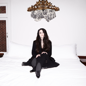 Kiiara - List pictures