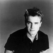 Gary Barlow - List pictures
