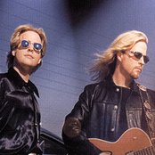 Nelson - List pictures