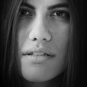 Sofi De La Torre - List pictures