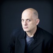 David Lang - List pictures