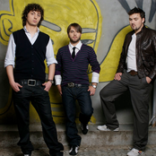 Play And Win - List pictures