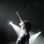 Mika - List pictures