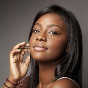 Justine Skye - List pictures