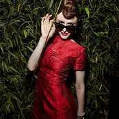 Kiesza - List pictures
