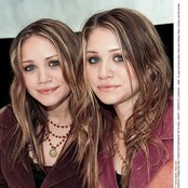 Mary-kate And Ashley Olsen - List pictures