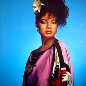 Angela Bofill - List pictures