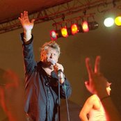 Brian Howe - List pictures