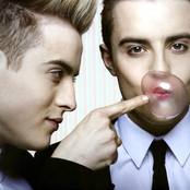 Jedward - List pictures