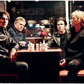 Walking Papers - List pictures