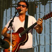 Daniel Rossen - List pictures