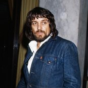 Waylon Jennings - List pictures