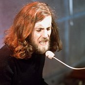 Graham Nash - List pictures