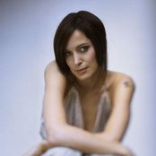 Chantal Kreviazuk - List pictures