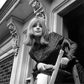 Marianne Faithfull - List pictures