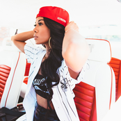 Mila J - List pictures