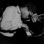 Herbie Hancock - List pictures