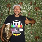 Mylo - List pictures