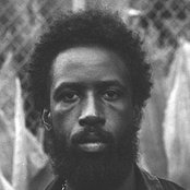 Saul Williams - List pictures