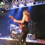 Ana Popovic - List pictures