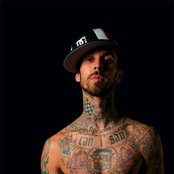 Travis Barker - List pictures