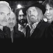 Mudcrutch - List pictures