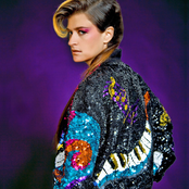 Peaches - List pictures