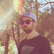 Jonny Faith - List pictures