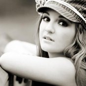 Rachele Lynae - List pictures