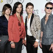 Hot Chelle Rae - List pictures