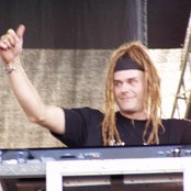 Cevin Key - List pictures