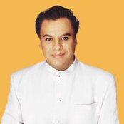 Juan Gabriel - List pictures
