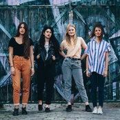 Hinds - List pictures